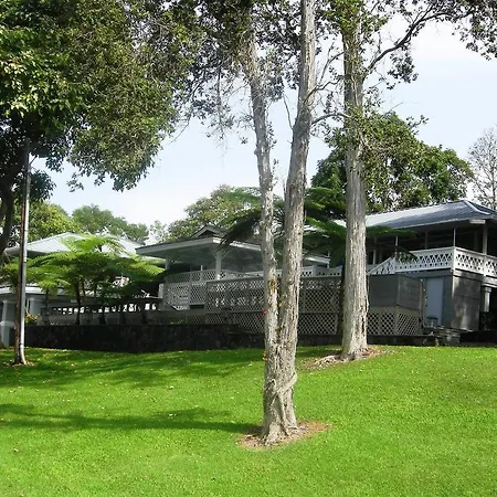 Ohia Kona Estates - An All Suites B&B